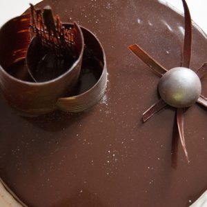sacher-con-fresa