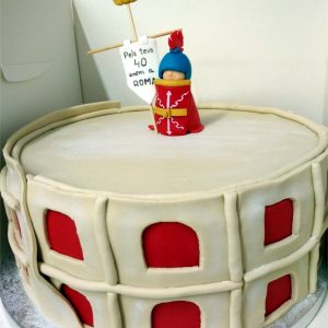 Tarta Fondant Coliseo Romano pretoriano