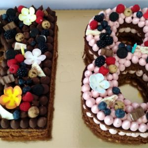 Exquisita Tarta con forma de Números