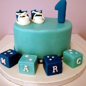Tarta Fondant Cumpleaños con Zapatos