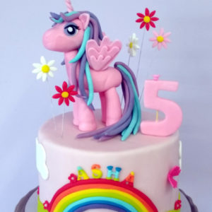 Tarta Fondant Con figura Unicornio