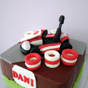 Tarta_Fondant_Car_03