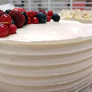 Layer Cake con frutos rojos