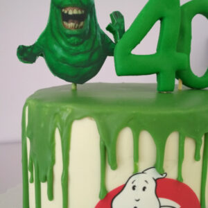 DripCake Caza Fantasmas