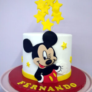 Tarta Fondant Mickey Mouse con estrellas