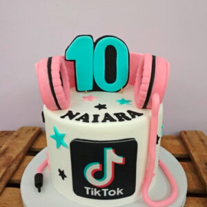 Tarta Fondant TicToc